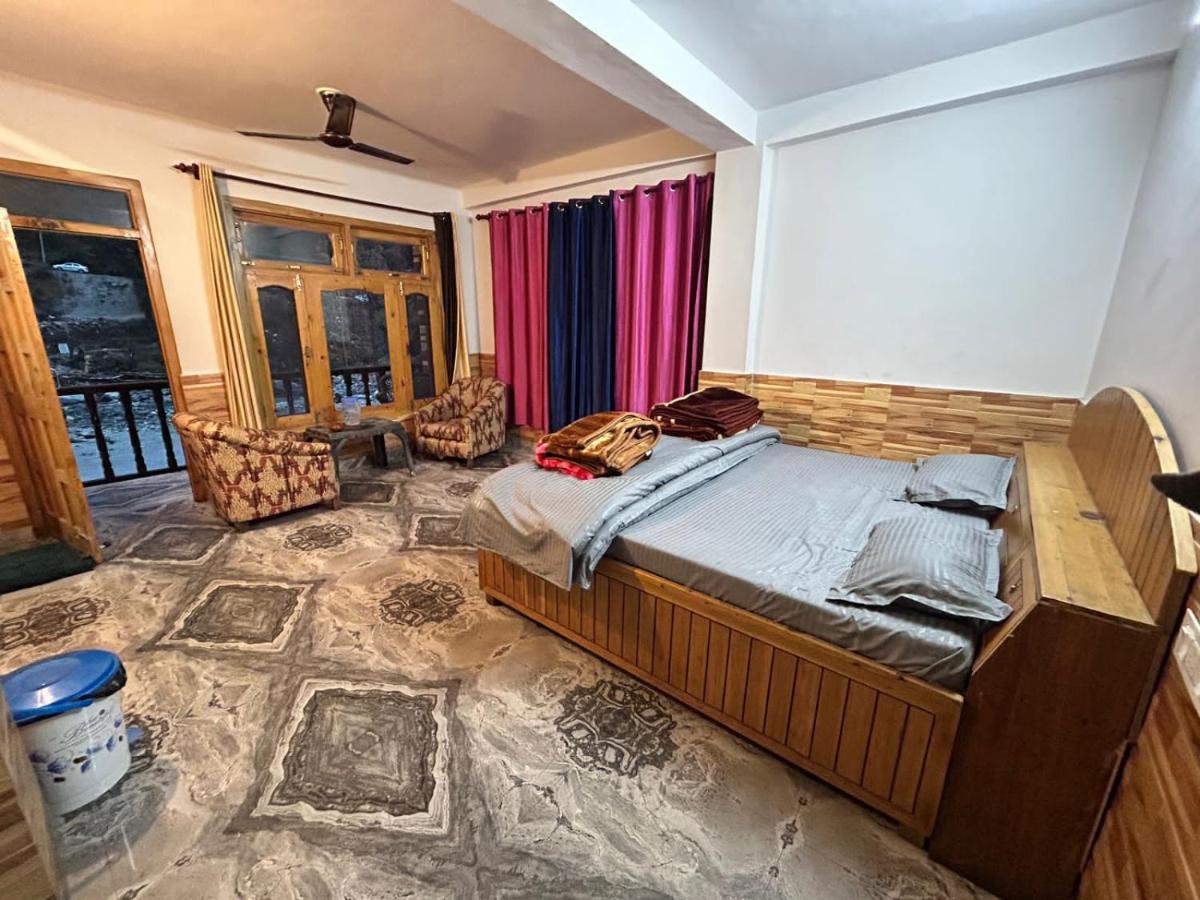 River Stone Cottages & Guest House Kasol Exterior foto